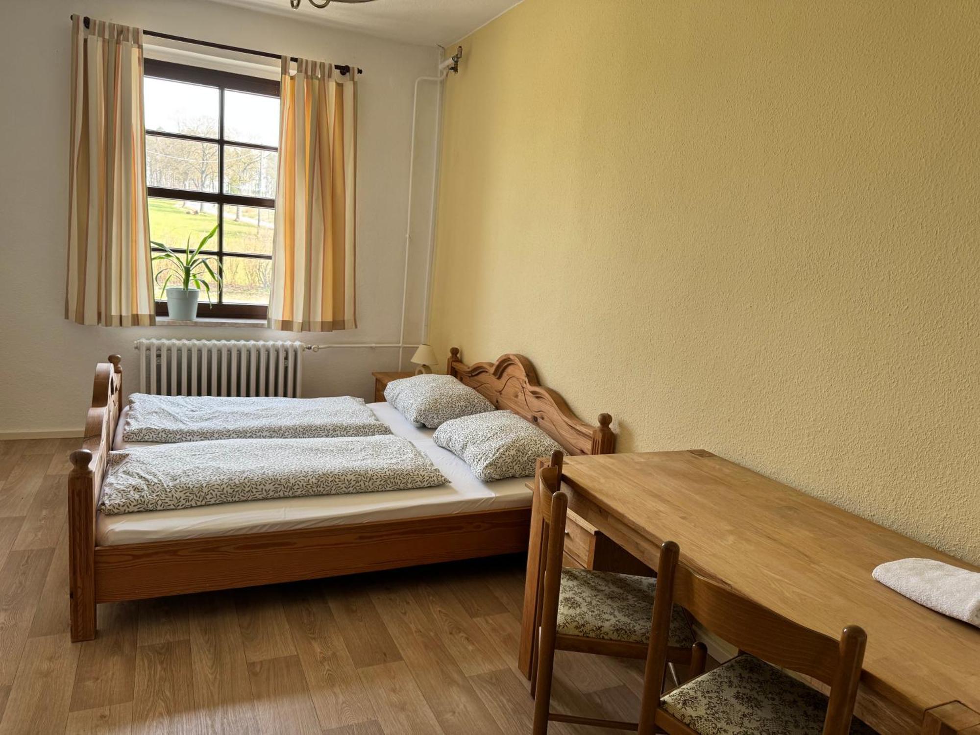 Landgasthof & Hotel Waldeck Treuen Extérieur photo